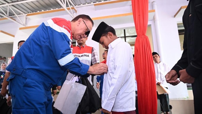 Pertamina Wujudkan Mimpi Sekolah Ratusan Anak di Banyuwangi Lewat Paket Pendidikan