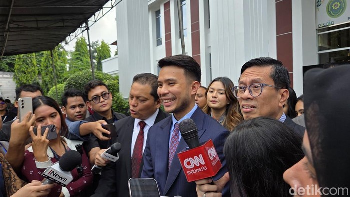 Jokowi Siap Hadir di Sidang dr Tifa, Tunjukkan Langsung Ijazah yang Dipersoalkan