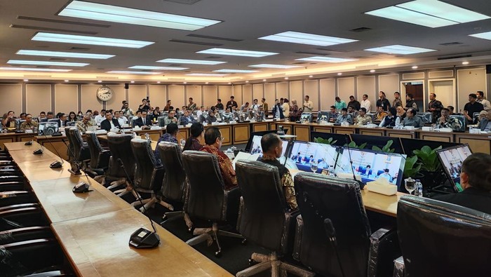 Pansus DPR Bersama Pemerintah Gelar Rapat Perdana Bahas RUU Daerah Kepulauan