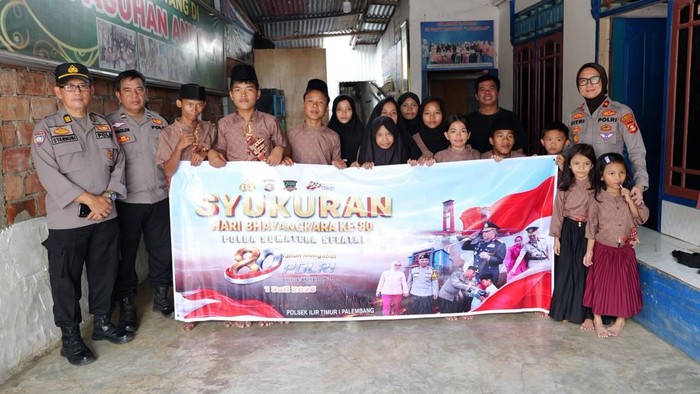 Hari Bhayangkara ke-80, Polda Sumsel Salurkan 3.074 Paket Makanan ke 80 Panti Asuhan
