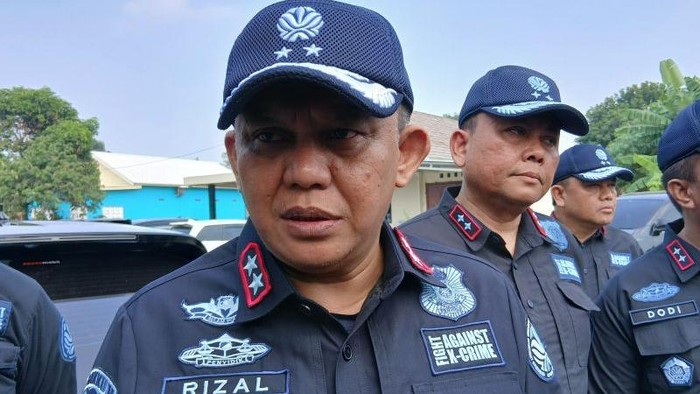 KLH Pastikan Usut Tuntas Kebakaran TPA Jatiwaringin, Singgung Sanksi 2025