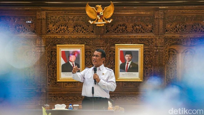 Mentan Amran Sebut Harga TBS Sawit Normal di Hadapan Prabowo, Berpotensi Naik 10%