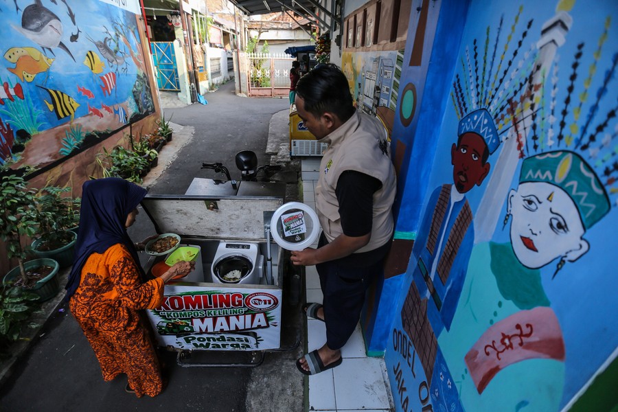 Jakarta  — Warga di kawasan Gandaria Utara, Jakarta Selatan, kini semakin giat mengelola sampah organik melalui progra