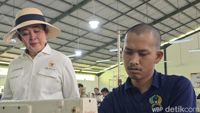 Titiek Soeharto Dukung Produk Konveksi Napi Nusakambangan, Ingatkan Kualitas dan Masa Depan