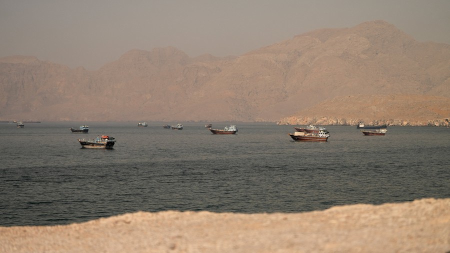 AS Tegas Tolak Pungutan Tarif Iran di Selat Hormuz
