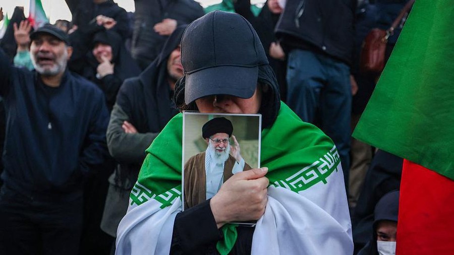 Iran Umumkan Libur Nasional Tiga Hari untuk Pemakaman Ali Khamenei