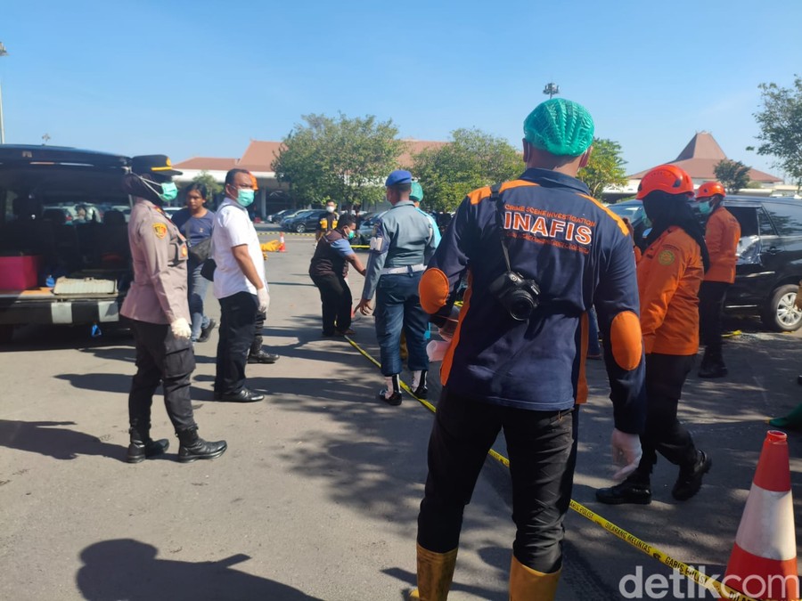 ASN Tewas dalam Mobil di Bandara Juanda, Pengacara Update soal Pria Misterius
