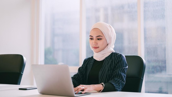 Adecco Indonesia Rilis Panduan Gaji 2026: Deretan Pekerjaan Bergaji Minimal Rp100 Juta Sebulan