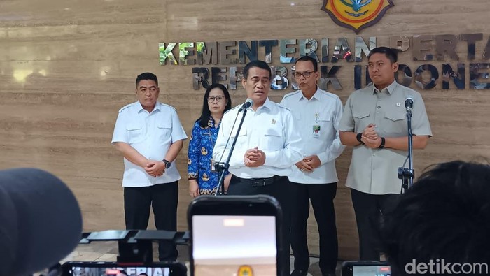 Mentan Sebut 130 Perusahaan Belum Naikkan Harga Beli Sawit Segar