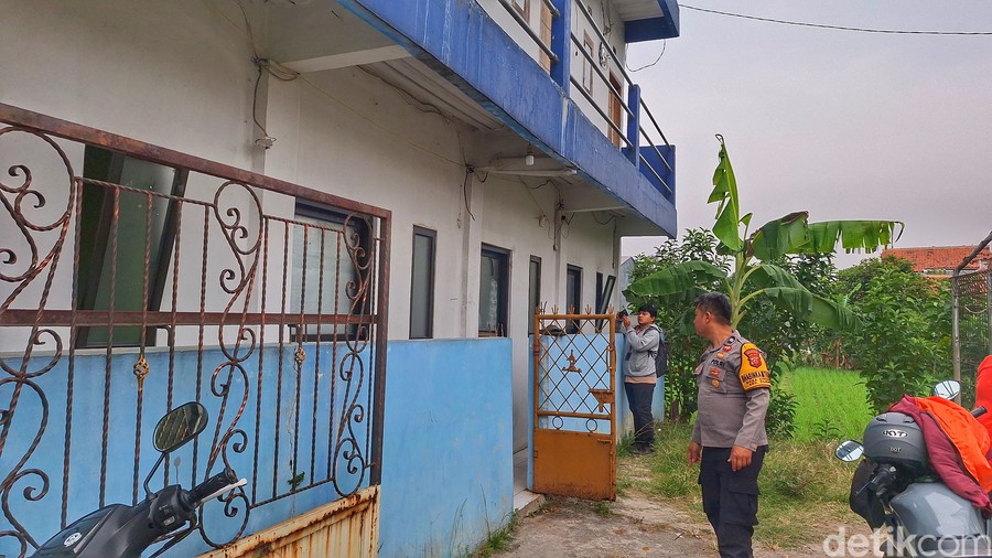 Kasus penyekapan dan penganiayaan yang dilakukan Taufik Hidayat (30) terhadap kekasihnya, YTR (29), mengguncang warga De
