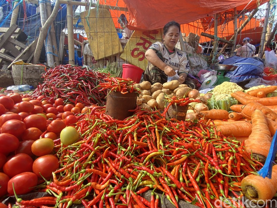 Harga Cabai Rawit Masih Pedas di Rp 76.000/Kg