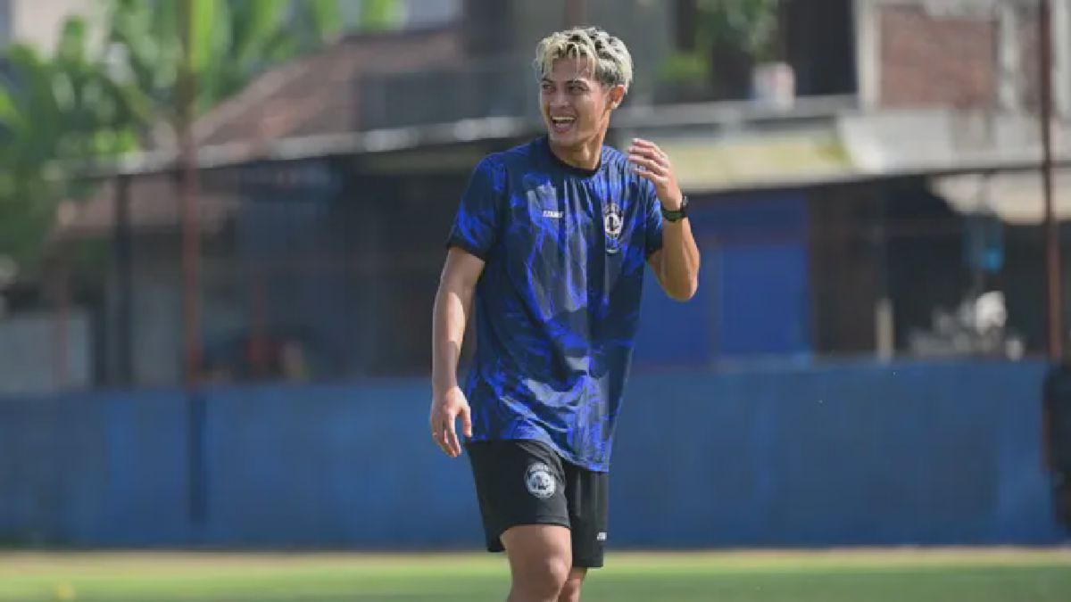 Alfeandra Dewangga Resmi Gabung Arema FC dari Persib Bandung