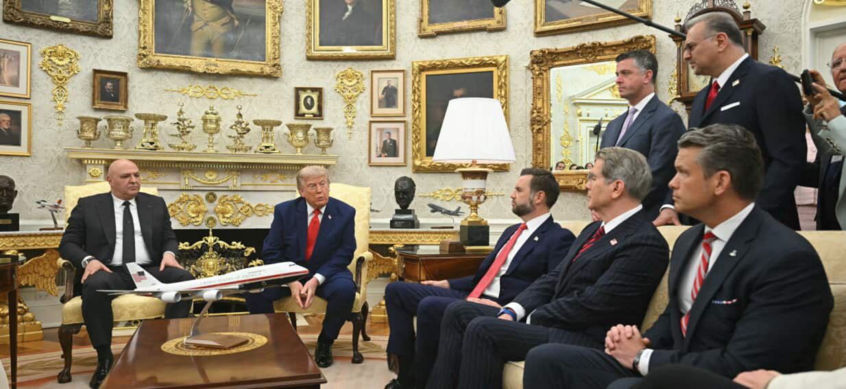 Trump Janji Bantu Lebanon saat Penerbangan AS Kembali Dibuka