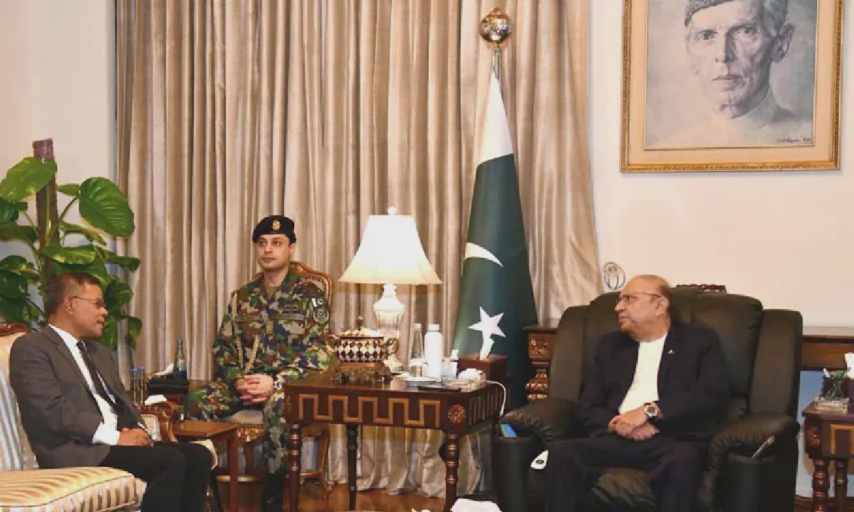 Judul: Islamabad — Pakistan dan Malaysia Sepakati Kelompok Kerja Bersama