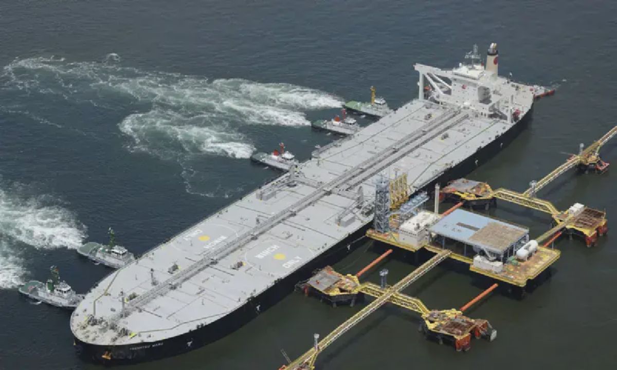 22 Awak Kapal Hilang Usai Kapal Kargo Tenggelam di India