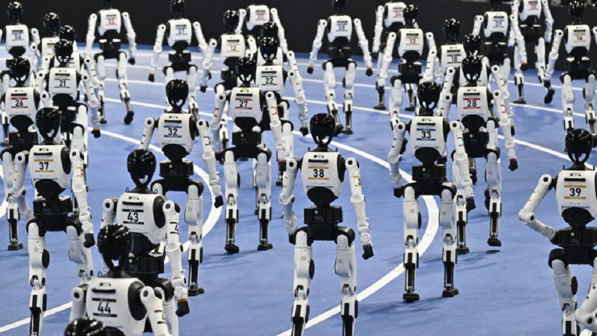 Robot Humanoid Pecahkan Rekor Lari 100 Meter Usain Bolt di Beijing