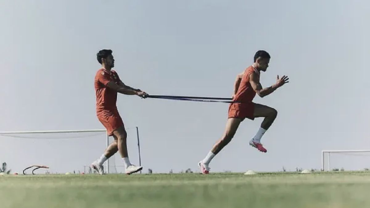 Ragnar Oratmangoen dan Sandy Walsh Berlatih di Bali United Training Center