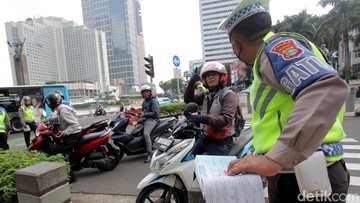 Daftar Pelanggaran Diincar Tilang Manual dan Tilang ETLE